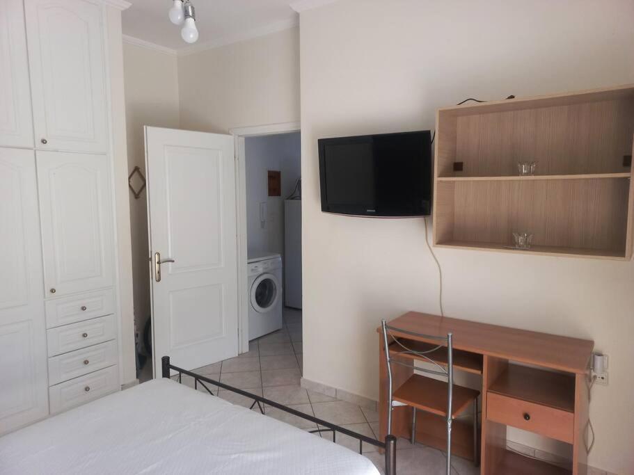 Stefkas Apartment1 Pátra Kültér fotó